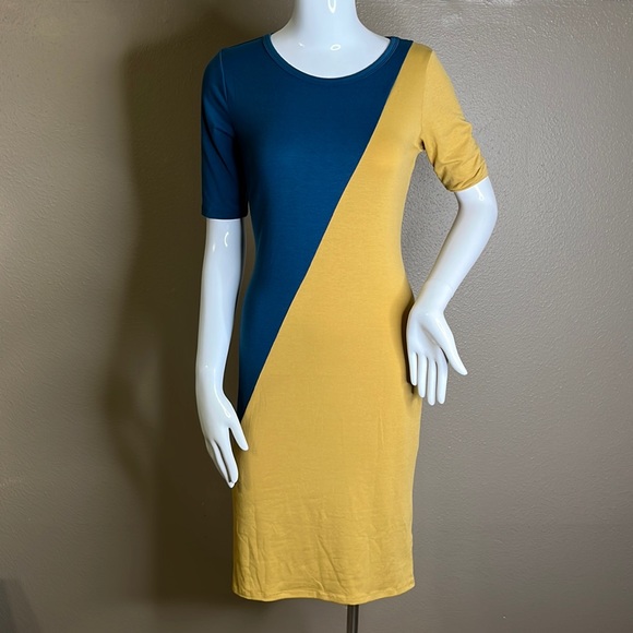 -NWOT- LulaRoe Julia Diagonal Dress - Picture 1 of 6